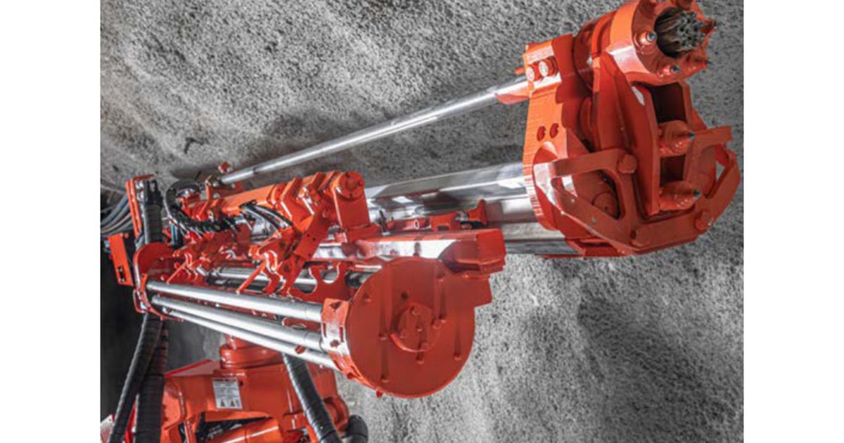 SRH rod handling system for tunneling drills