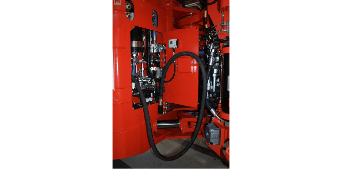 Electric filling pump for loaders