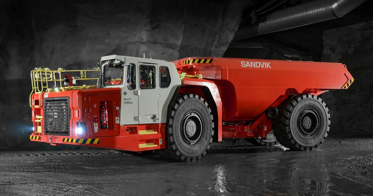 Camión subterráneo Toro™ TH551i con carga útil de 51 toneladas
