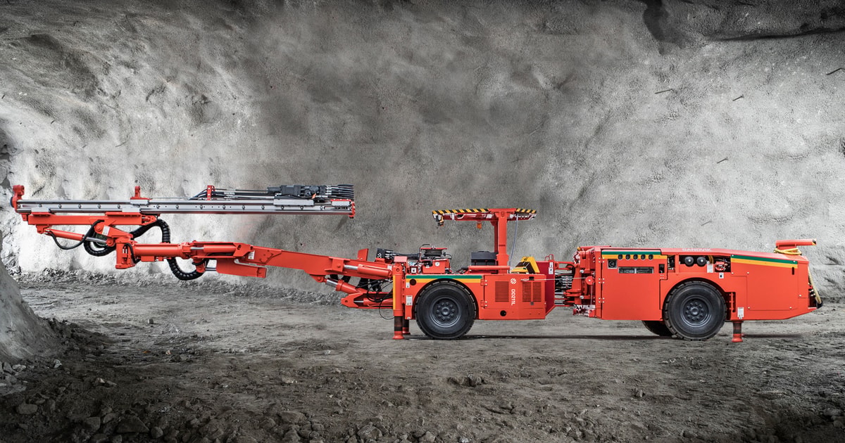 Sandvik DD211L Single Boom Development Drill Rig