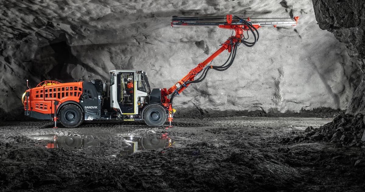 Sandvik DD312i: intelligent single boom development drill Sandvik DD312i: intelligent single boom development drill