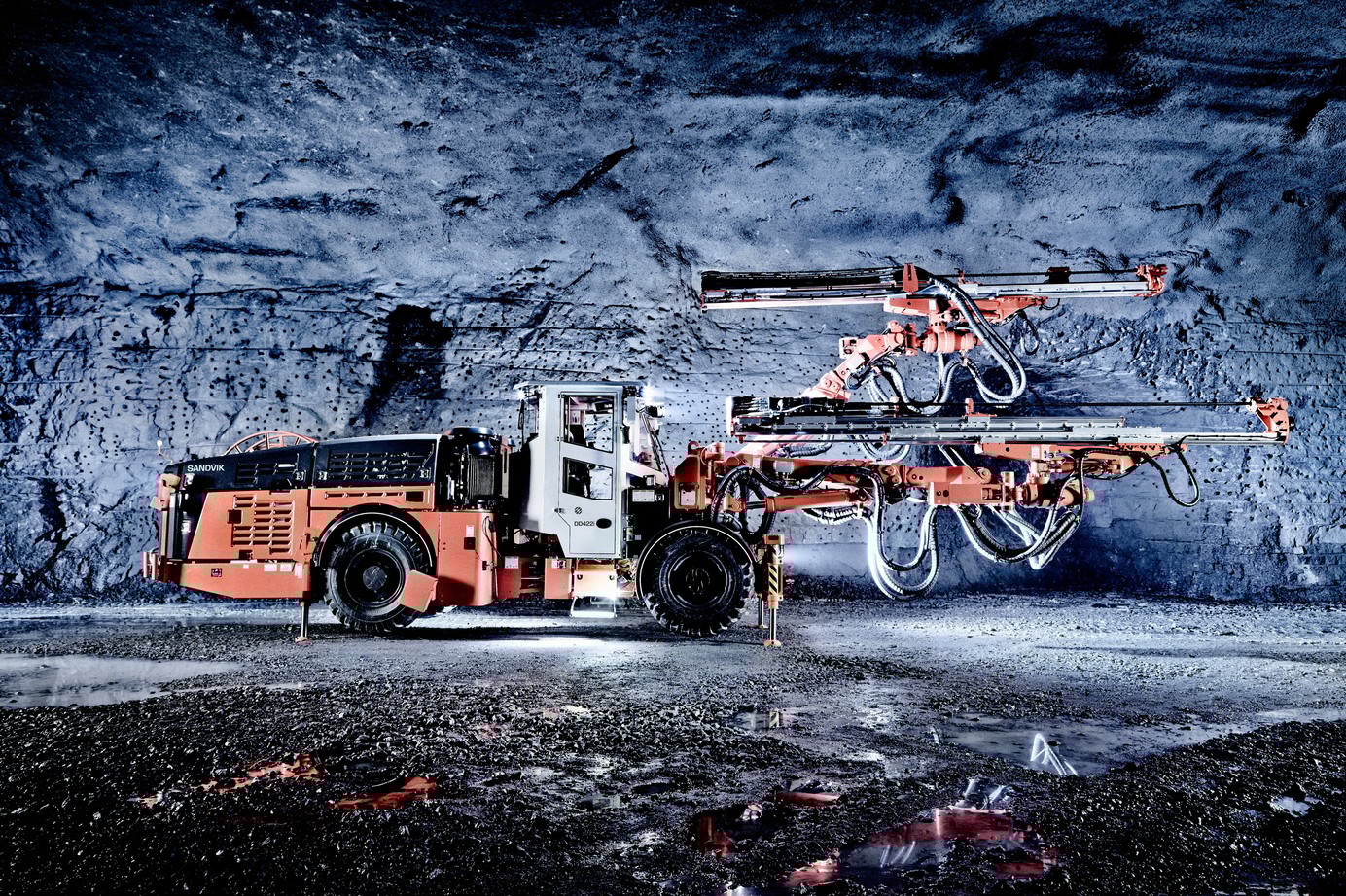 DD422i Development drill rig