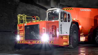 Toro TH663i underground dump truck