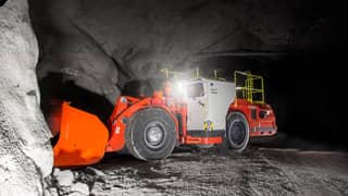 Toro™ LH307 underground loader in mine