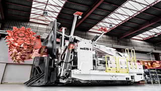 MB670-1 Bolter miner