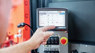 D745KX advanced features