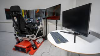 Digital trainer - TH truck simulator