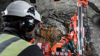 Current Dd Rigs DD210 Sandvik: versatile reliability underground