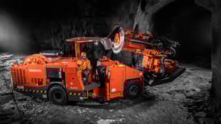 DL2710 Longhole drill rig 