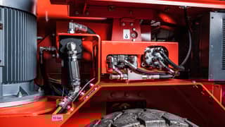 DL331 Longhole drill rig maintenance