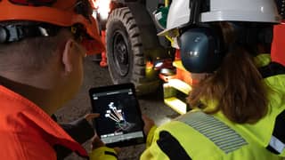 DL422i Longhole drill rig digital solutions