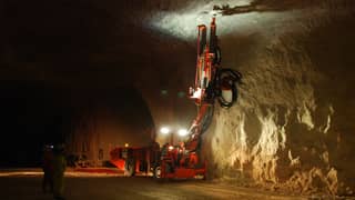 DB331 Secondary breaking drill rig boom coverage