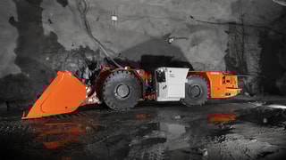 Toro™ LH209L low profile loader