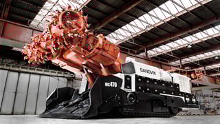 MC470 continuous miner 