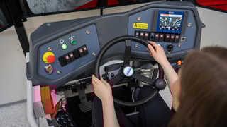Digital trainer - TH truck simulator
