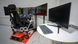 Digital trainer - TH truck simulator