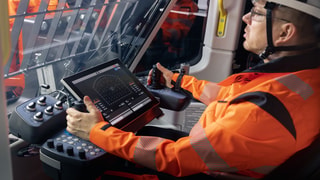 D22 Rig DD322i: Sandvik efficient underground drill rig