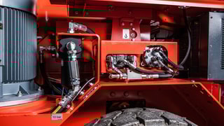 DL331 Longhole drill rig maintenance