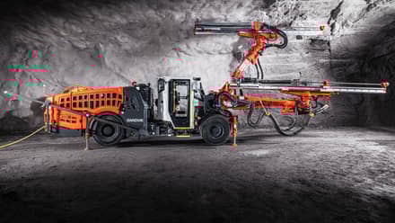 DD322i Development drill rigs