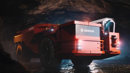 Underground loaders: diesel and electric mining loaders