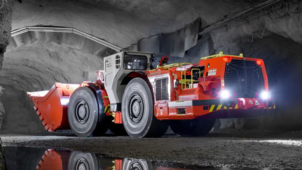 Toro™ LH517i underground loader in mine
