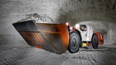 Toro™ LH515i underground loader in mine