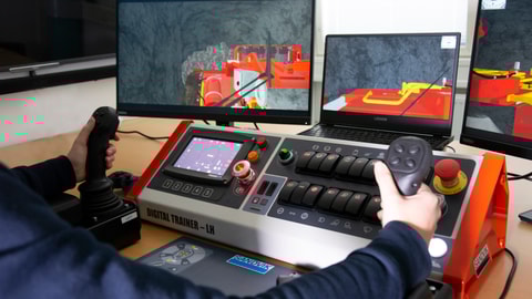 Portable digital trainer -LH