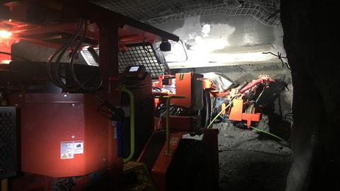 DB311 Secondary breaking drill rig