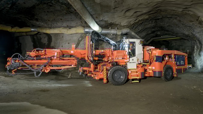 DS511 Rock support drill rig 