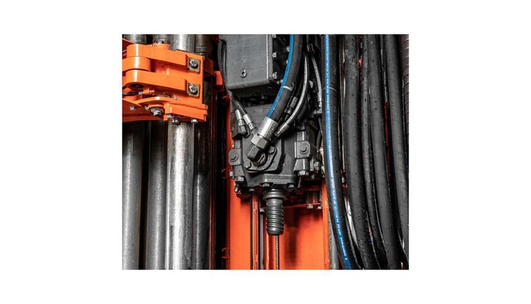 Rod Changer Rod changer for underground drills