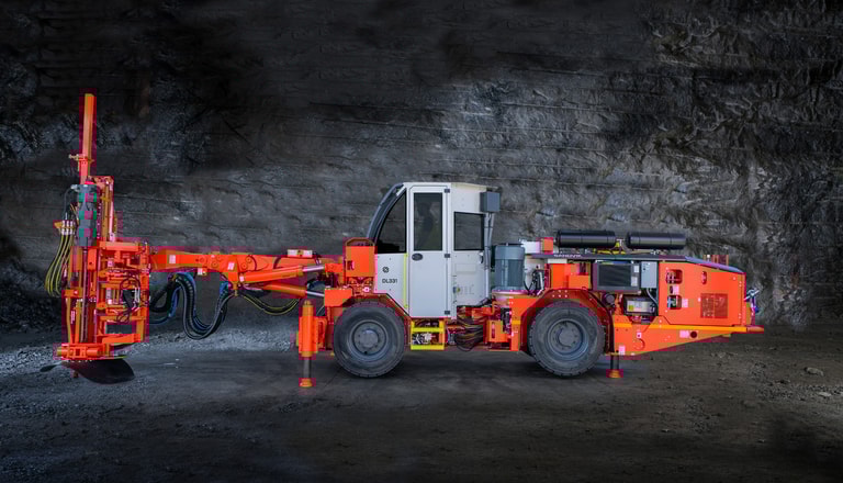 DL331 Longhole drill rig