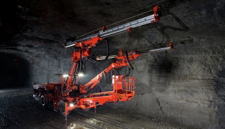 DT820 Tunneling jumbo