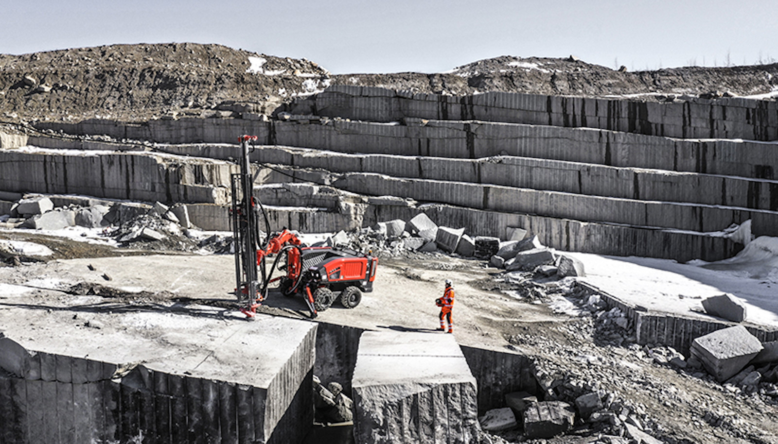 Commando™ DC300Ri: a new multipurpose drill rig from Sandvik for ...