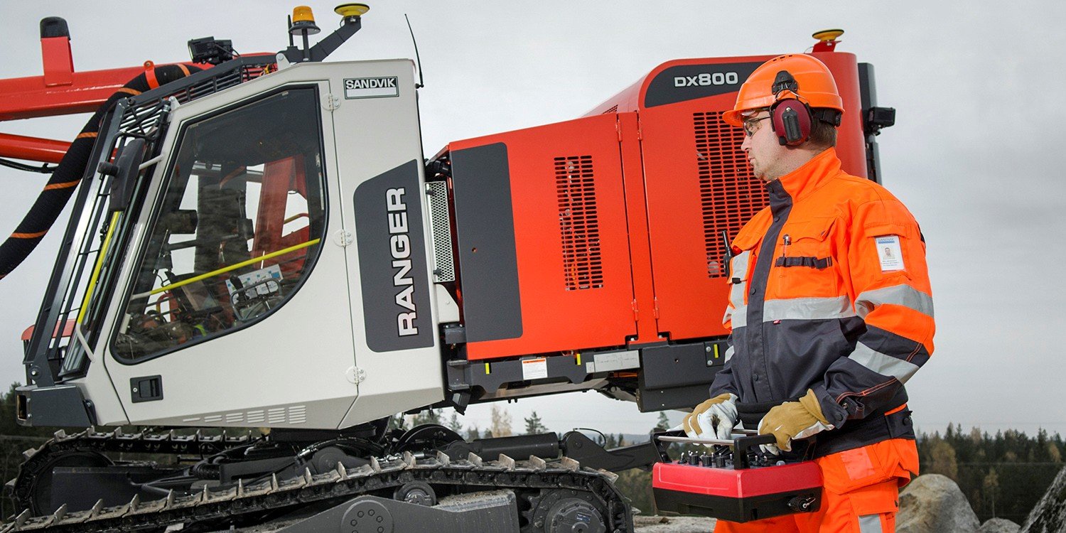New radio remote control for Sandvik Ranger series 