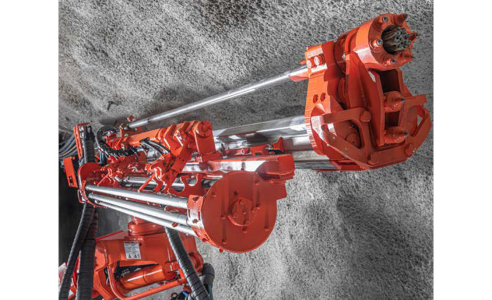 SRH rod handling system for tunneling drills