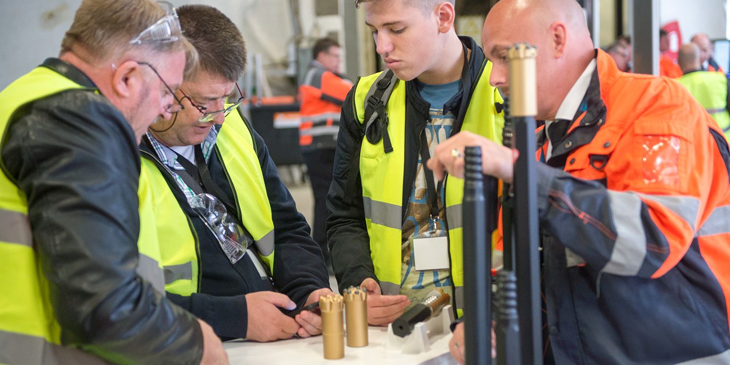 Sandvik customers viewing the latest rock tools