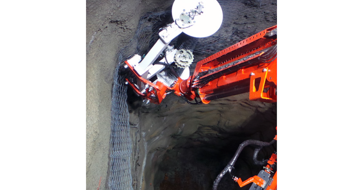 Roll mesh handler for bolters