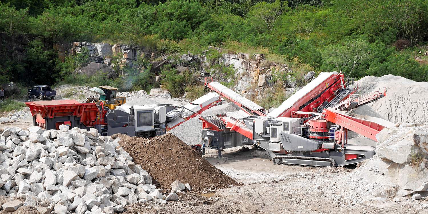 Sandvik Construction provide mobile crushing and screening plant for high quality aggregate production in Thailand