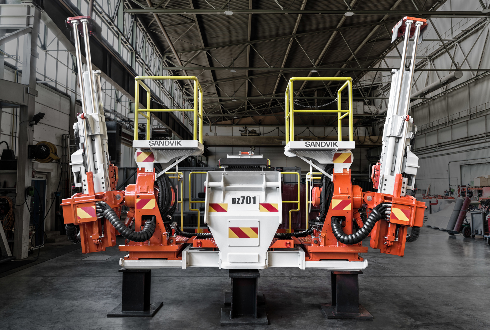 DZ701 Longwall face bolter 