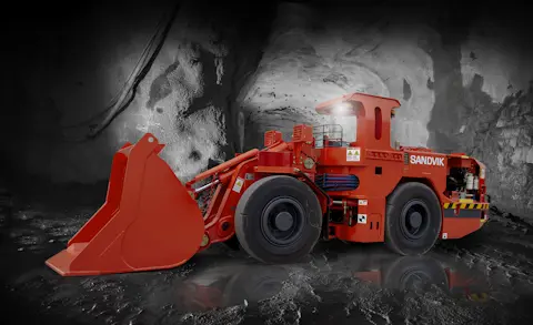 Toro™ LH202 underground loader in mine