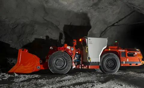 Toro™ LH307 underground loader in mine