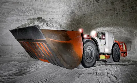 Toro™ LH515i underground loader in mine