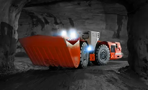 Toro™ LH621i underground loader in mine