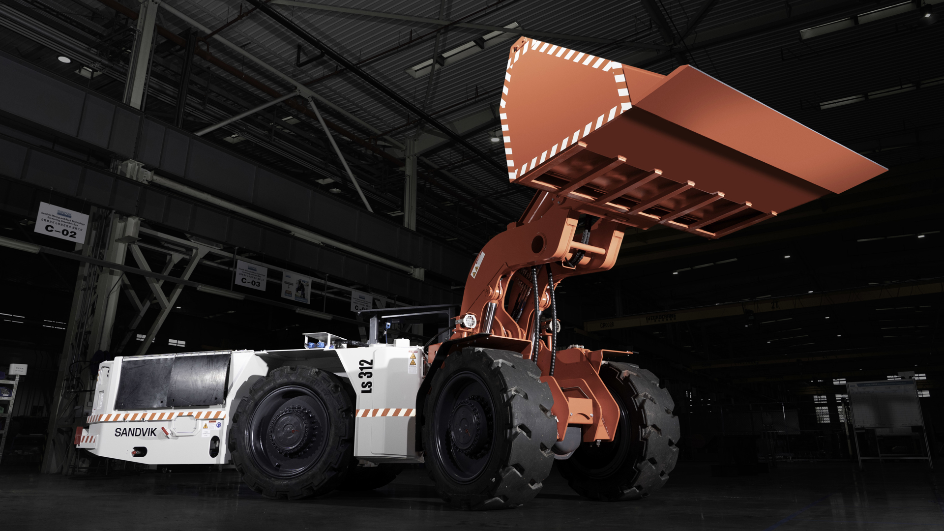 LS312 Flameproof underground loader indoor