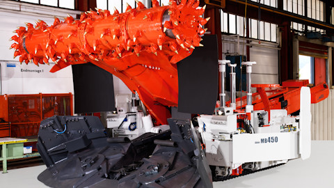 MB450 Bolter miner