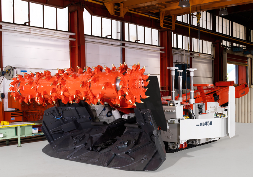 MB450 Bolter miner
