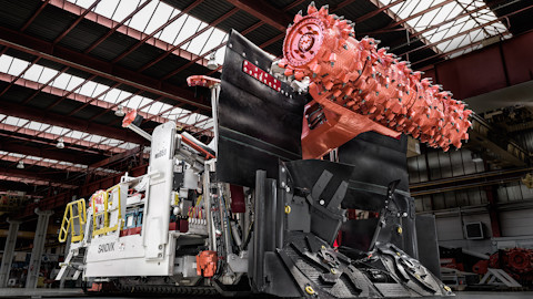 MB650 Bolter miner