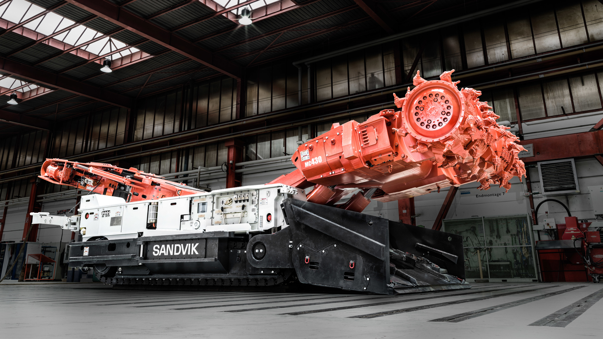 MC430 continuous miner 