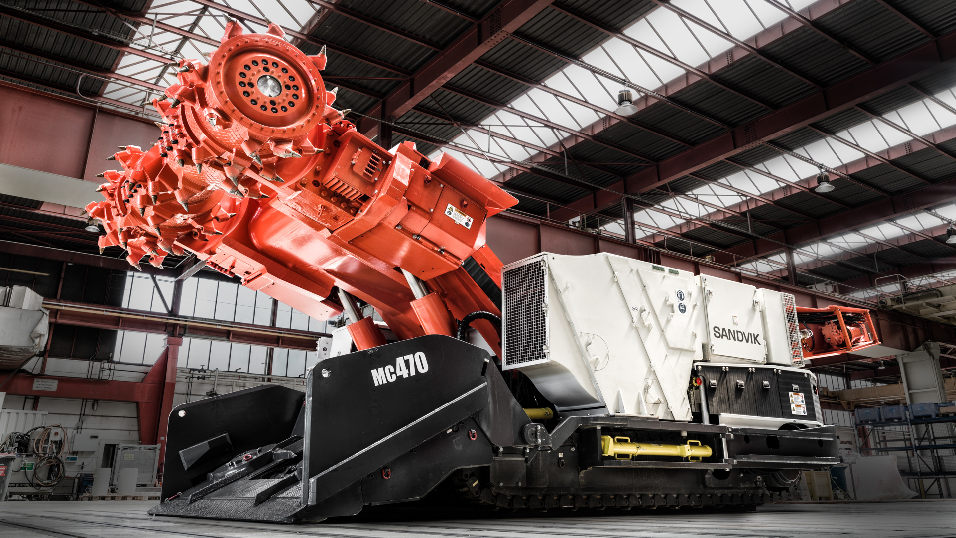 MC470 continuous miner 