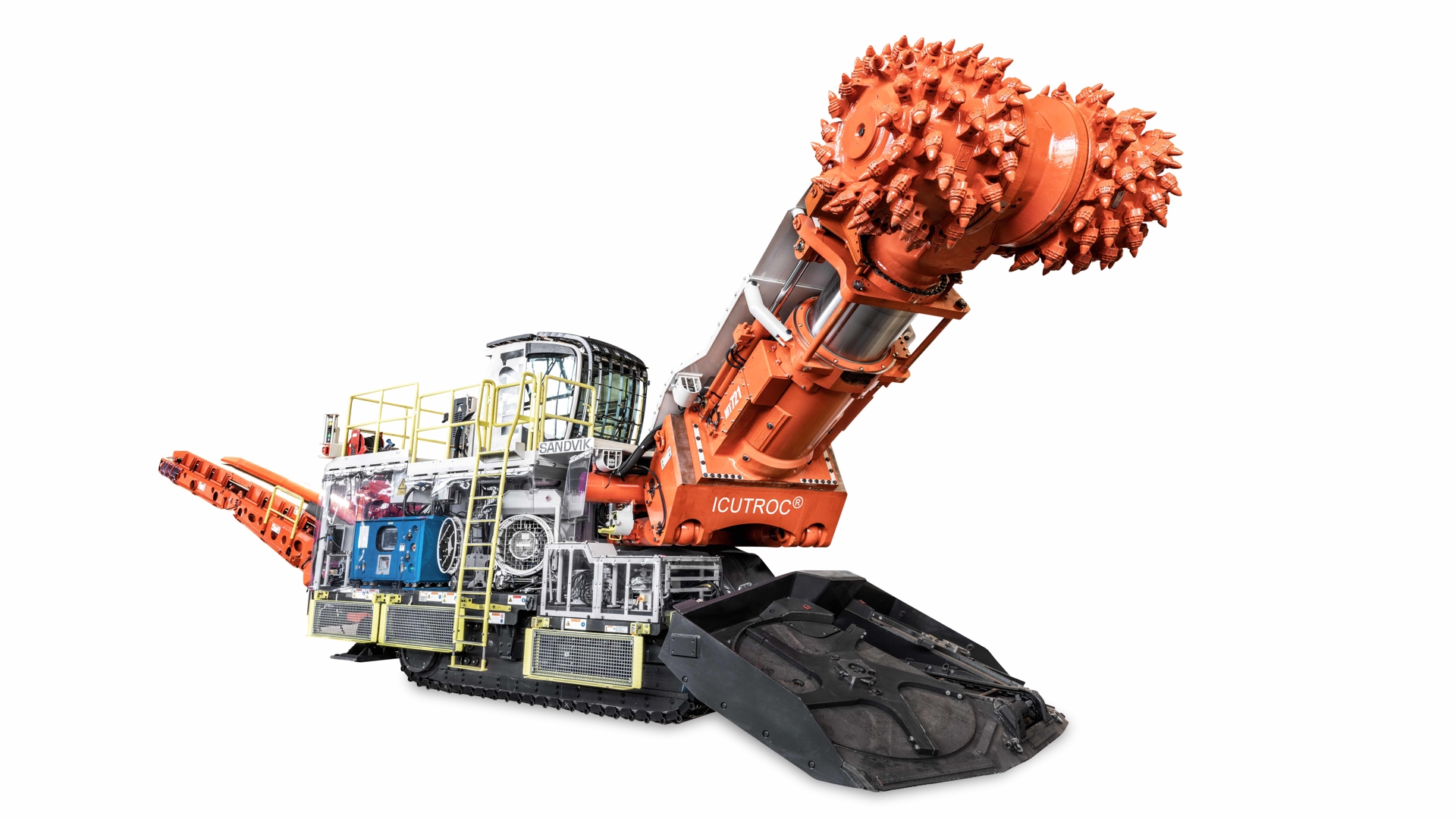 MT721 roadheader white background